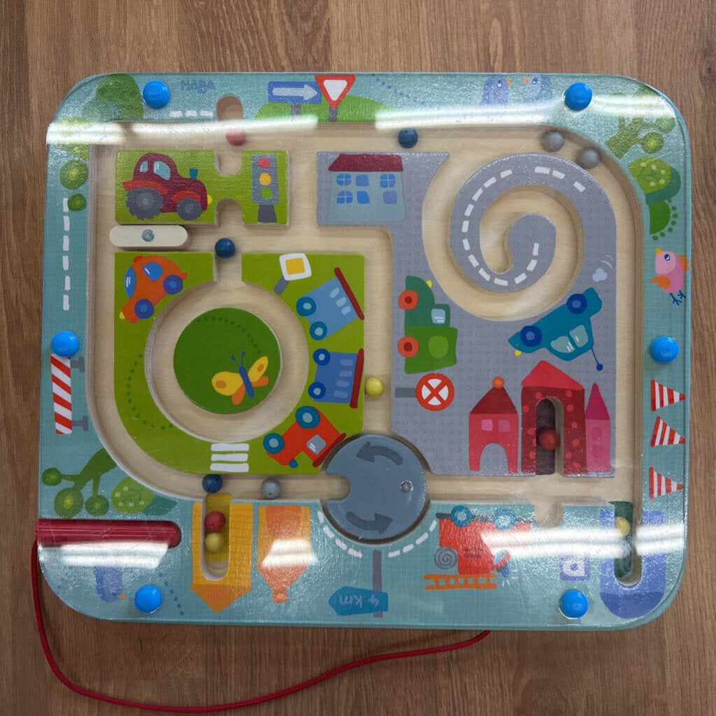 Haba Farm Magnetic Wood Maze Board