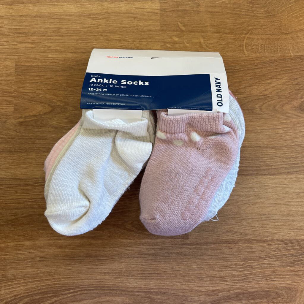 NEW Old Navy Ankle Socks 6 Pack - 12/24m