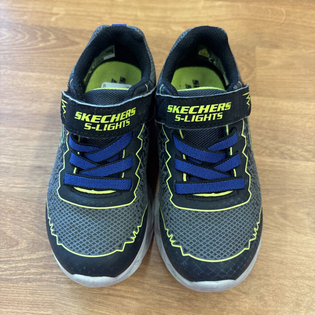 Skechers Black Sneakers - 9