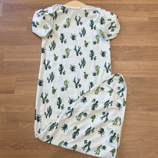 Cozys Cactus Knot Sleeping Gown - 0/3m