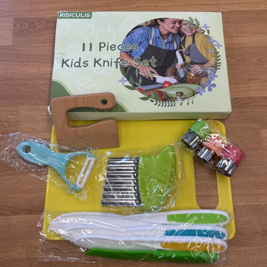 NEW 11 Pieces Kids Knife Set