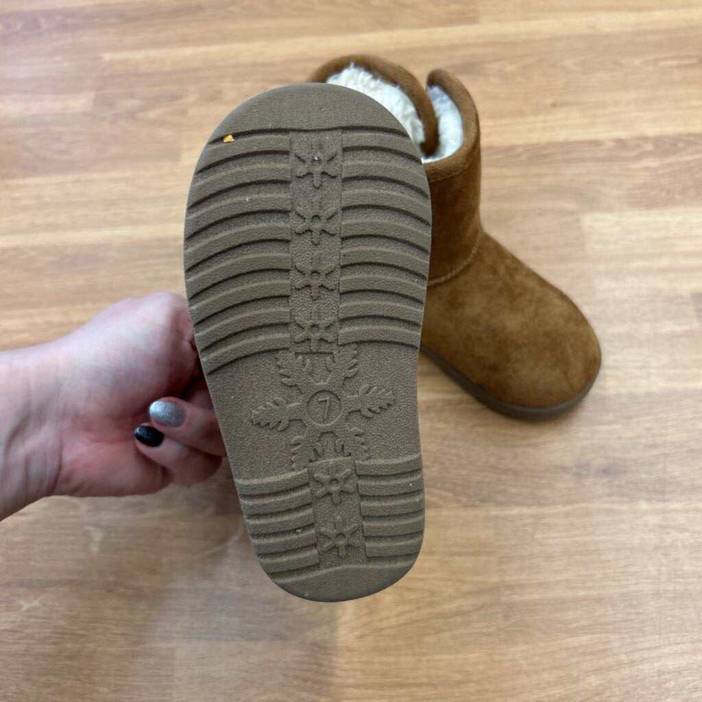 Jumping Beans Brown Furry Boots - 7