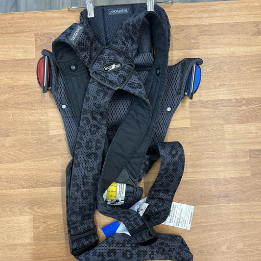 Baby Bjorn Carrier - Grey Leopard