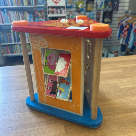 Hape Activity Triangle