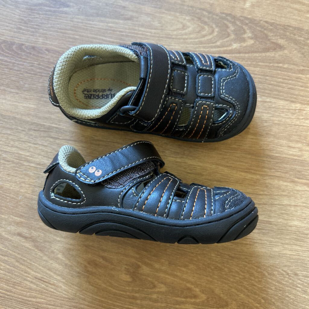 Surprize Stride Rite Brown Sandals - 5
