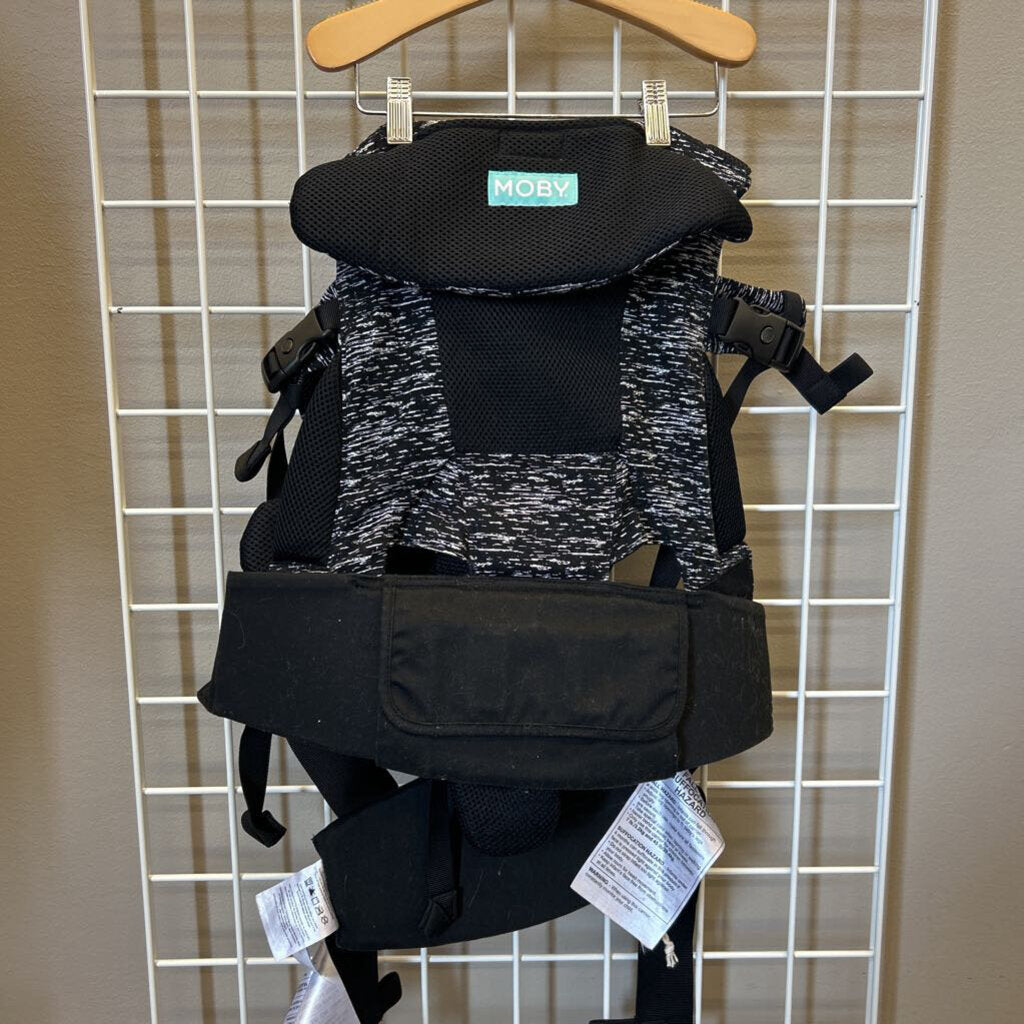 Moby Structured Carrier - Black