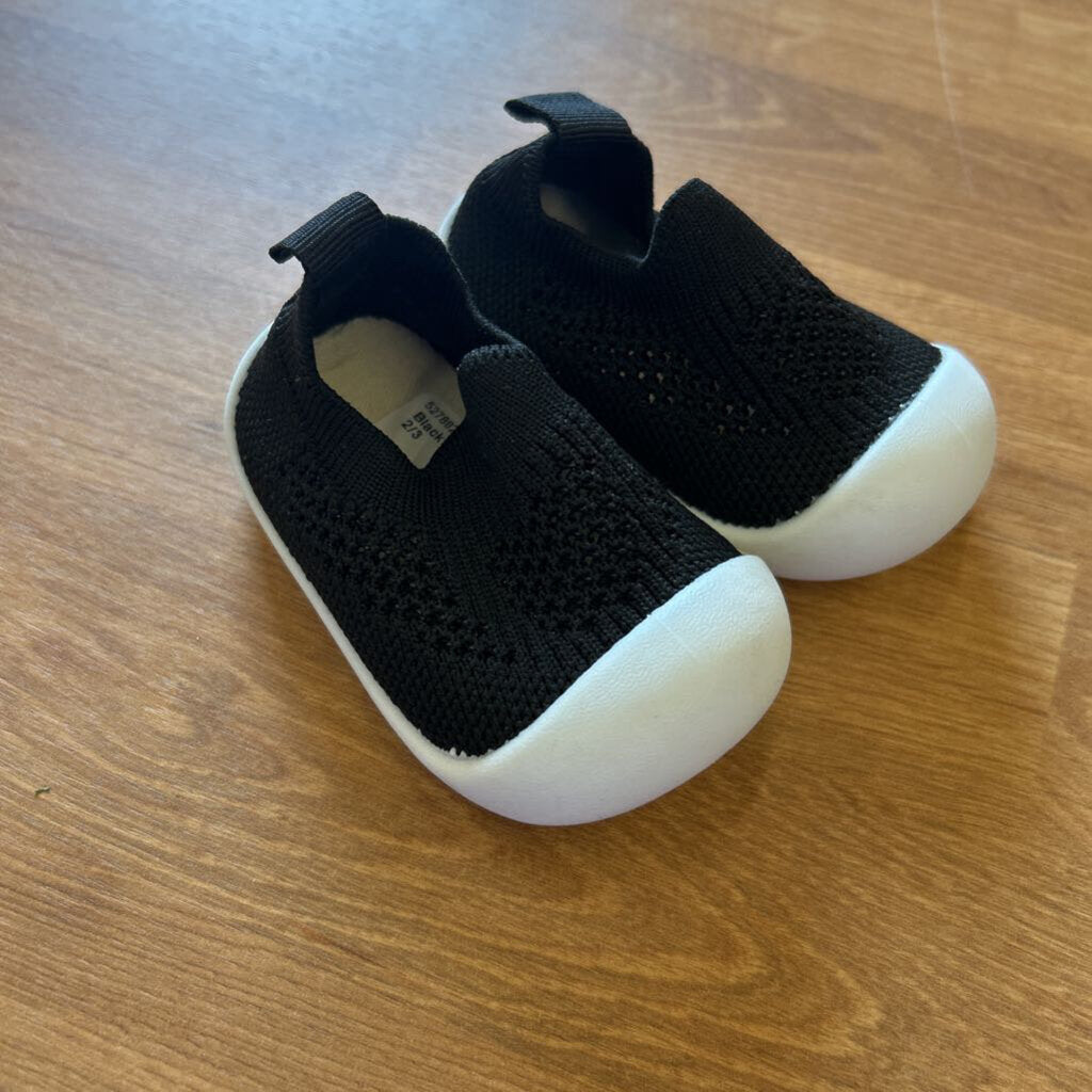 Black Knit Sneakers ~ 2/3