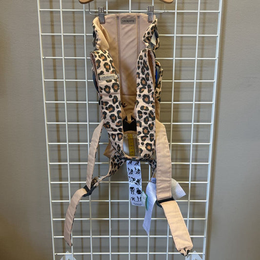 Baby Bjorn Carrier - Leopard