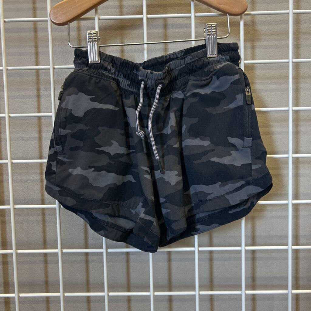 Athelta Girl Camo Active Shorts - 12