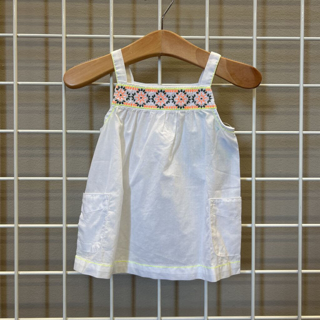 NWT Carter's Tank - 18m