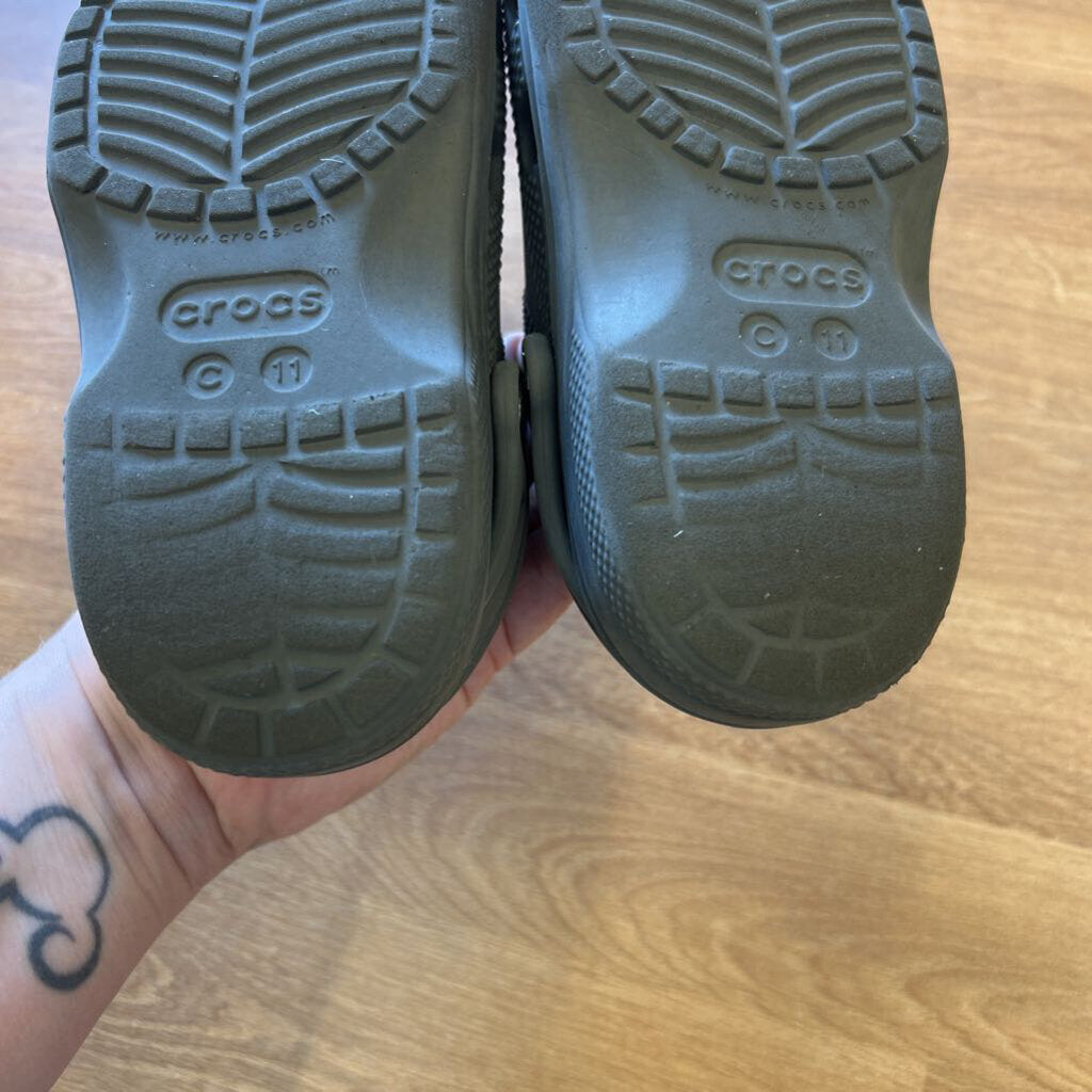 Crocs Grey (wear on soles) - 11