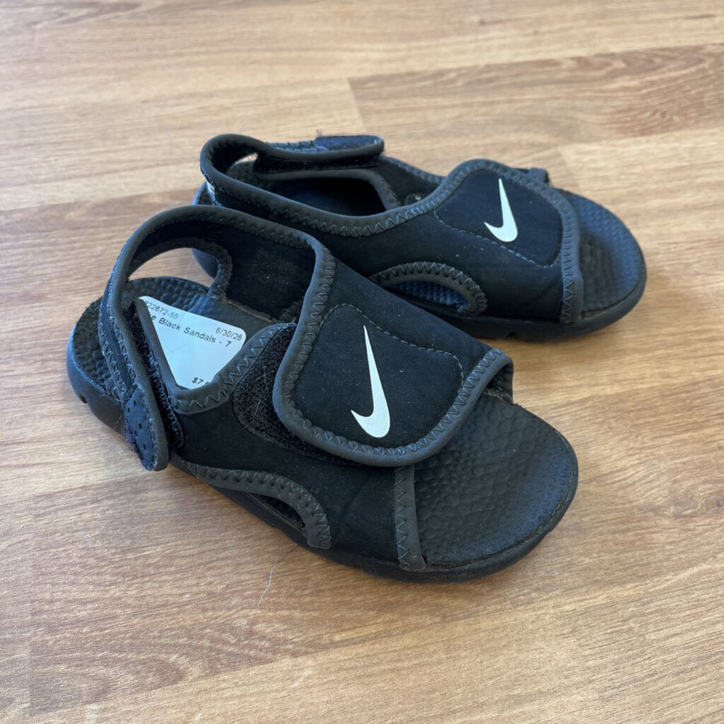 Nike Black Sandals - 7
