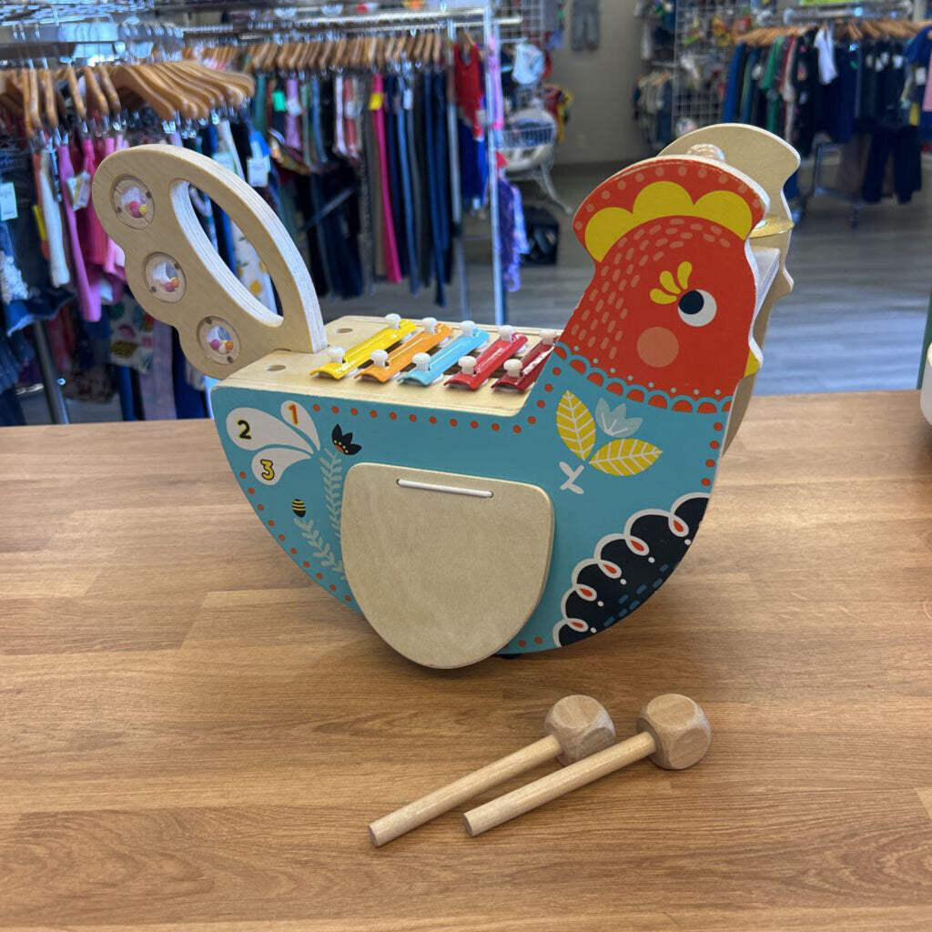 Manhattan Toys Musical Chicken