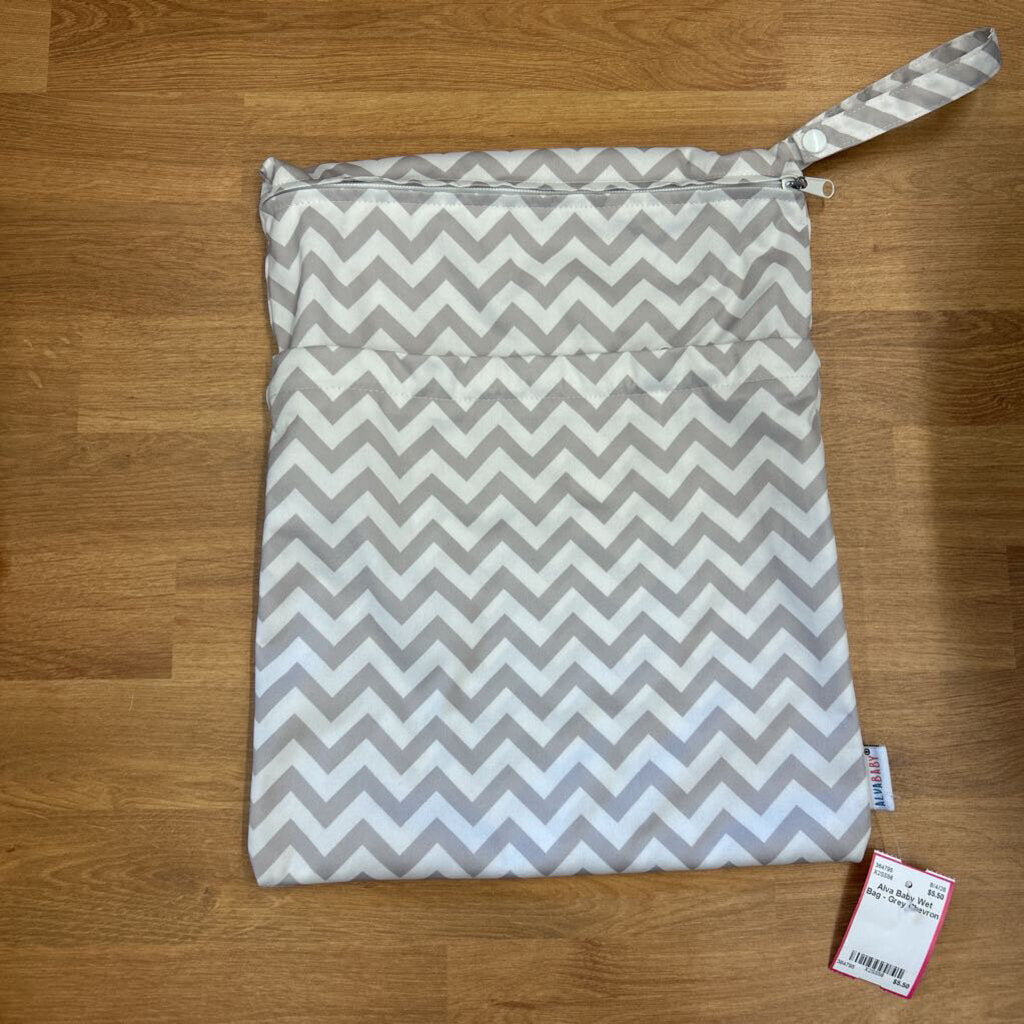 Alva Baby Wet Bag - Grey Chevron