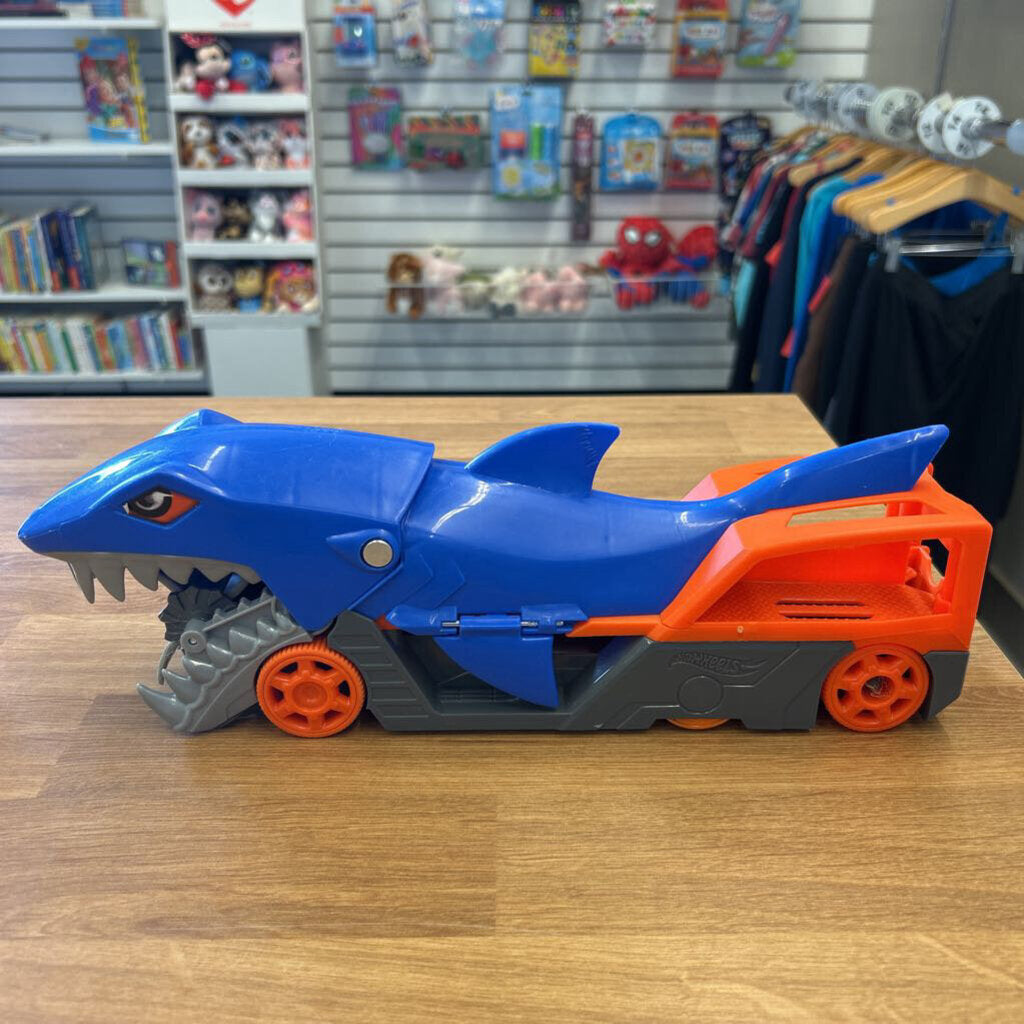 Hot Wheels Transporter Shark Truck