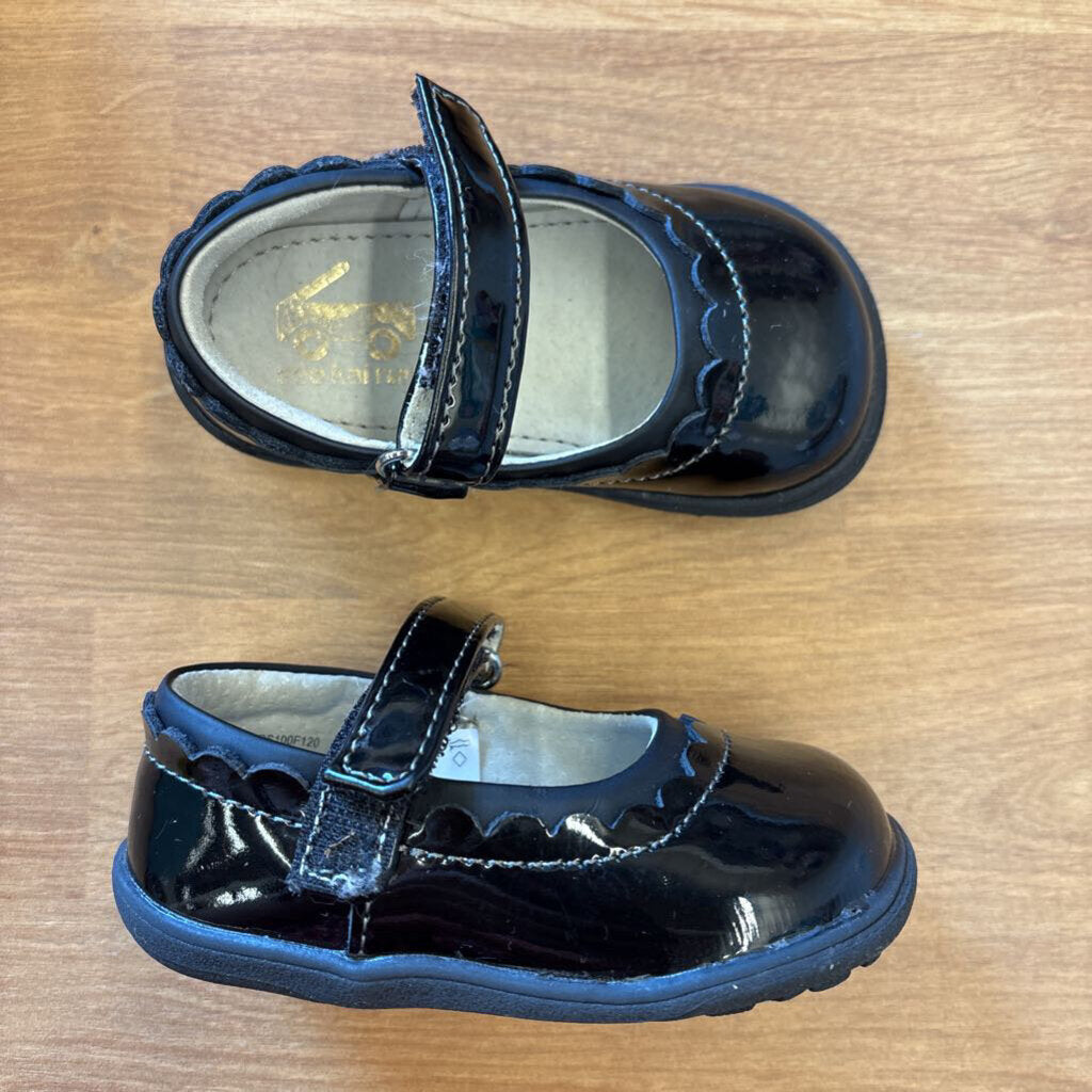 See Kai Run Black Patent Mary Janes - 5