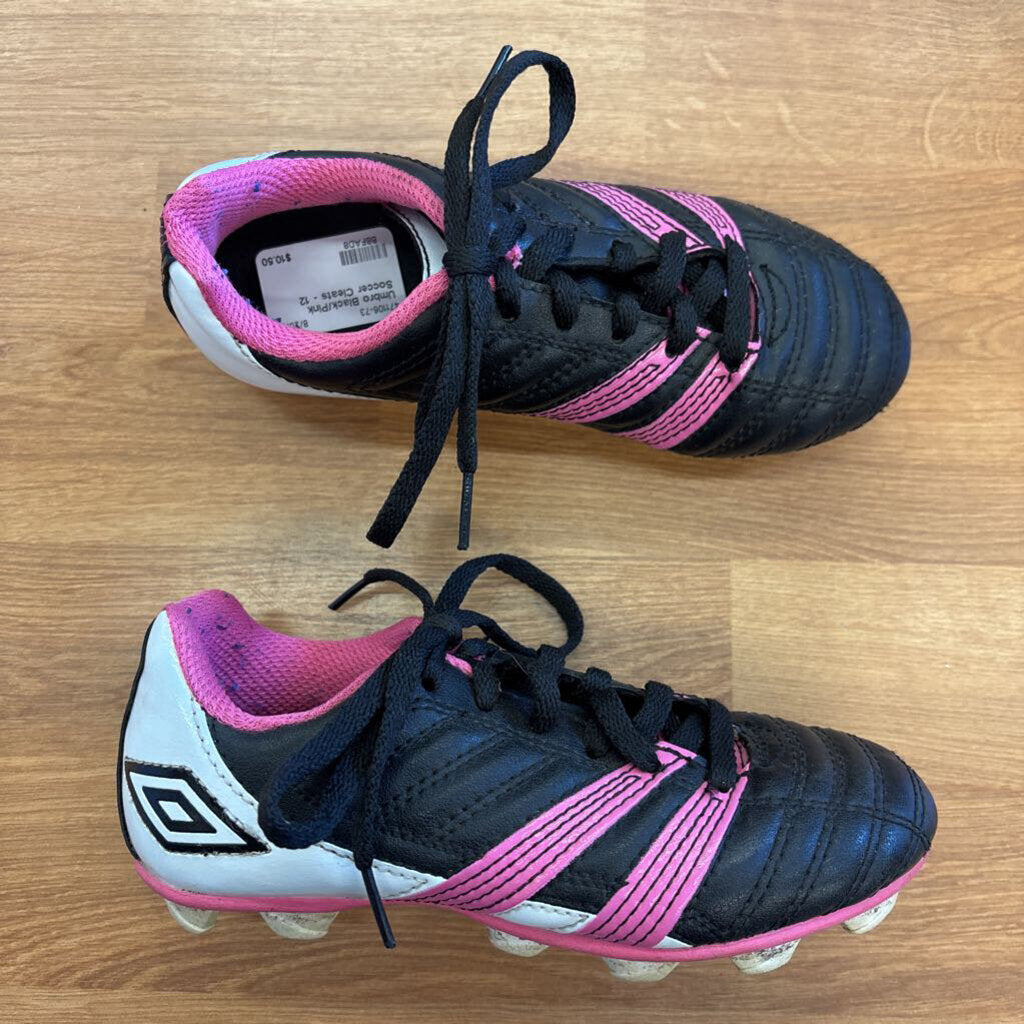 Umbro Black/Pink Soccer Cleats - 12