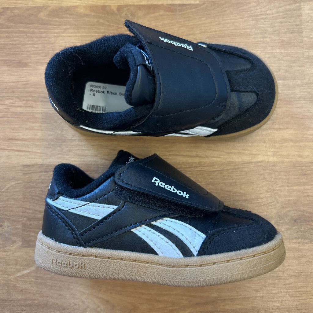 Reebok Black Sneakers - 5