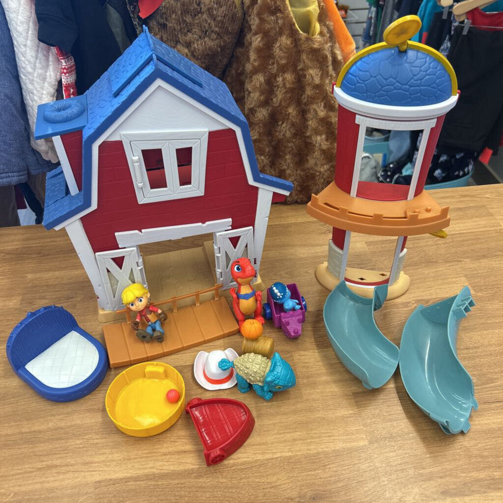 Dino Ranch Club House Play Set