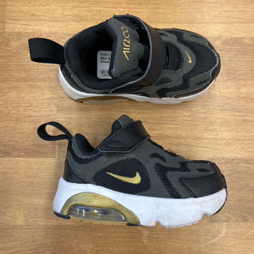 Nike Black/Gold Sneakers - 4