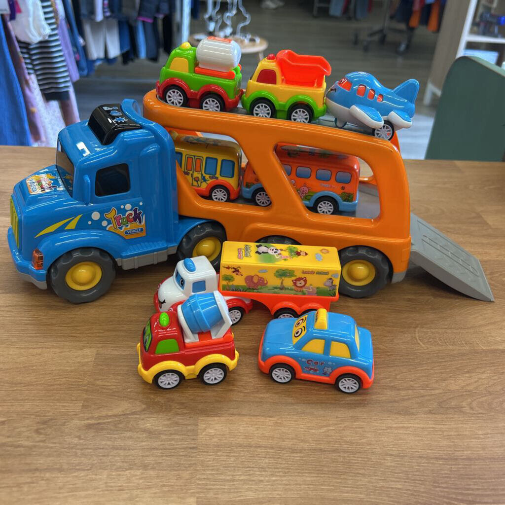 Transporter Truck w/ 8 Vehicles