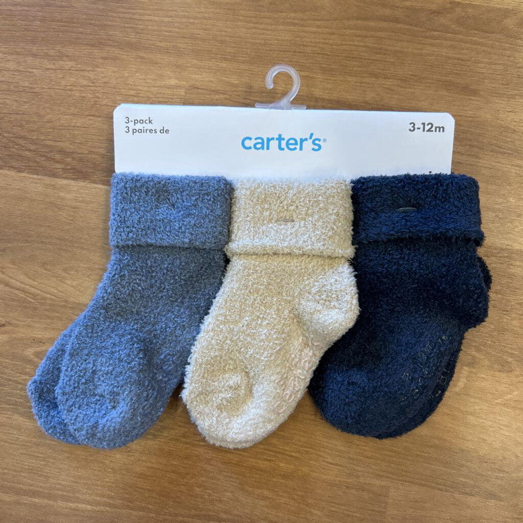 NEW Carter's Fuzzy Socks - 3/12m