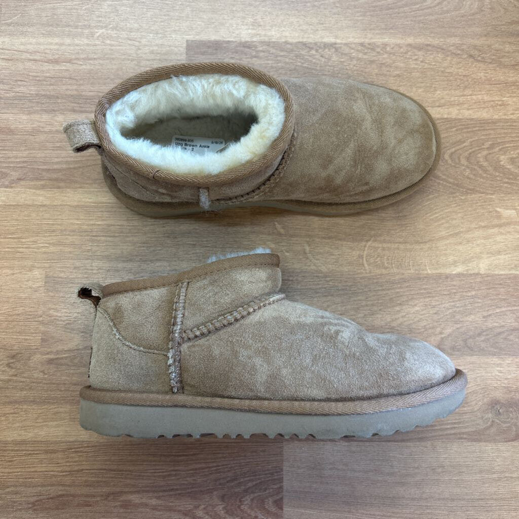 Ugg Brown Ankle Boots - 2