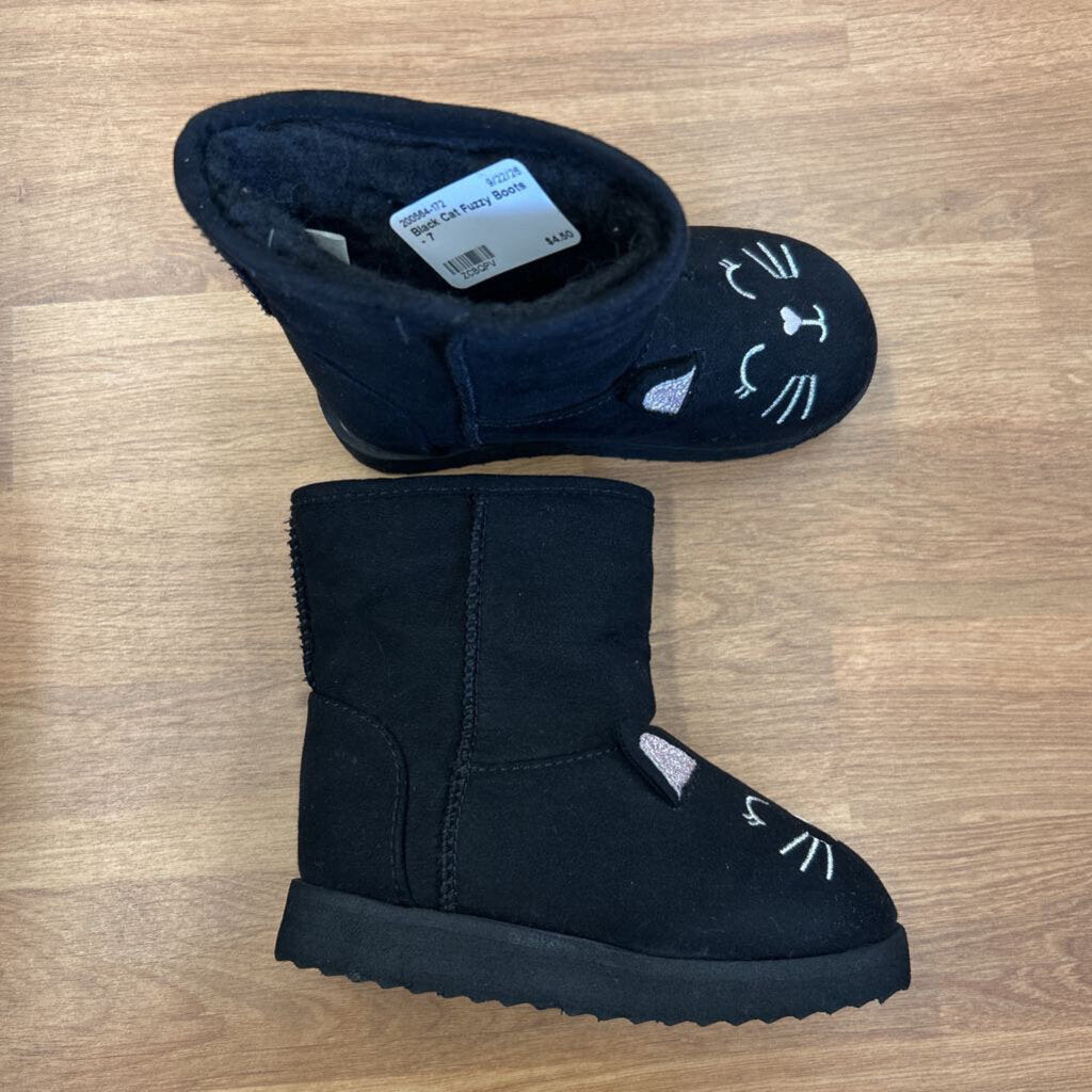 Black Cat Fuzzy Boots - 7