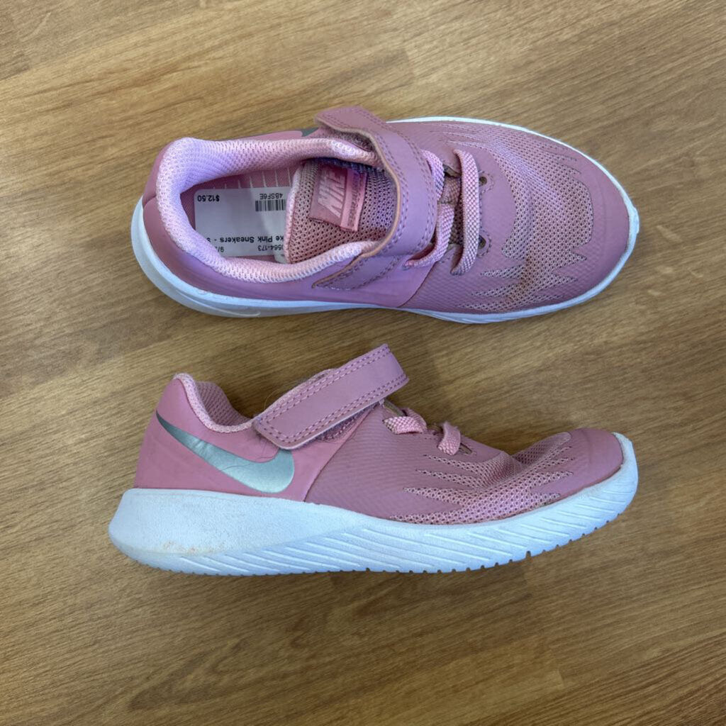 Nike Pink Sneakers - 9