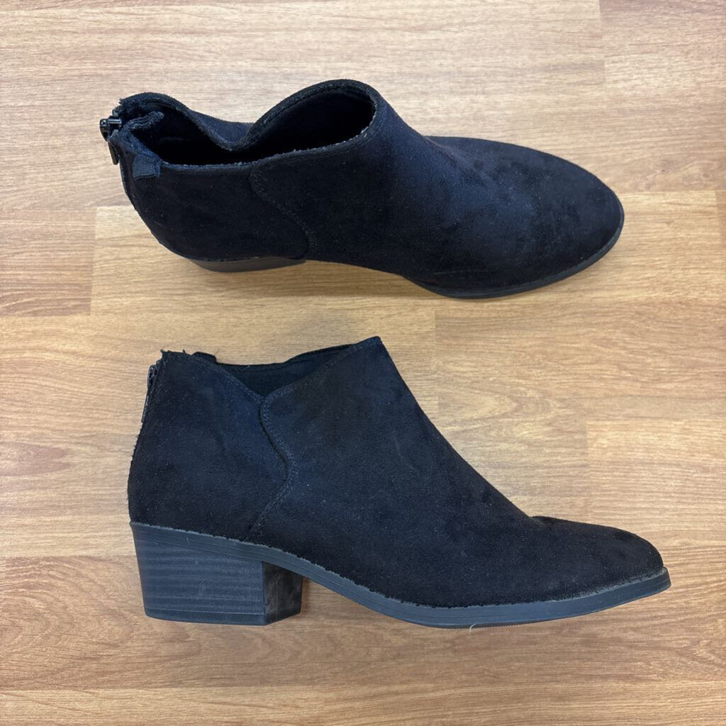Old Navy Black Booties - 3