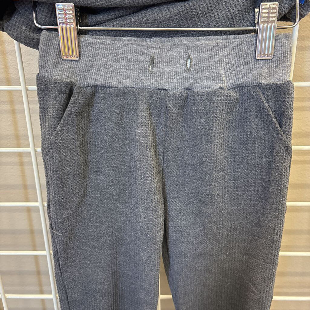 Zovi 2 Piece Set (Missing drawstring) - 4/5T
