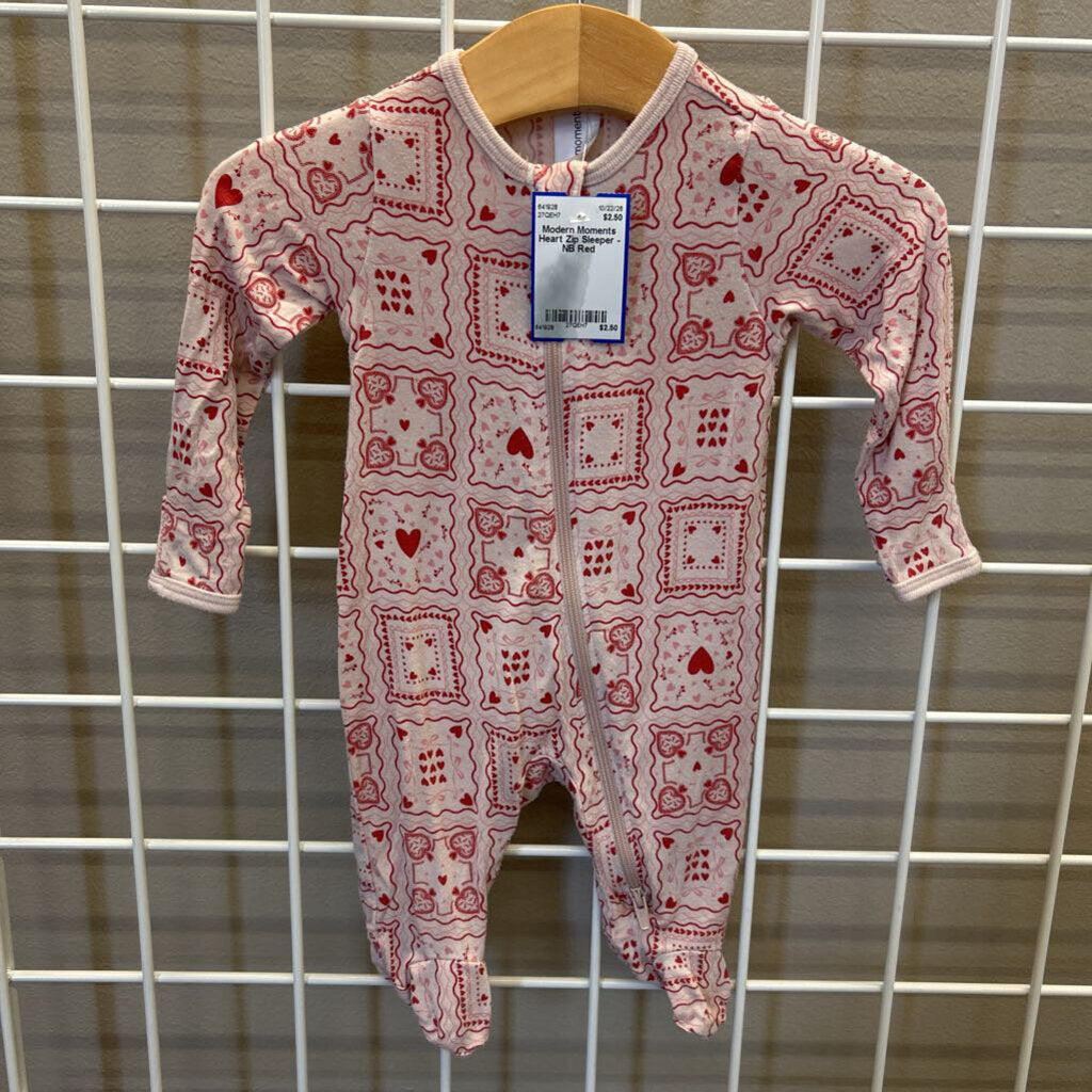Modern Moments Heart Zip Sleeper - NB