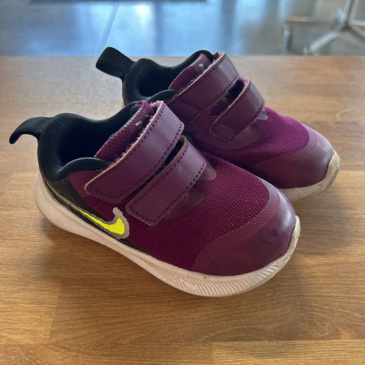Nike Purple Sneakers - 6