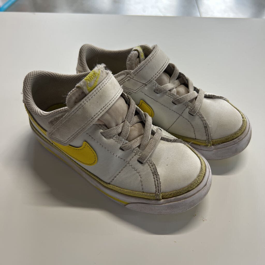 Nike White/Yellow Sneaker (wear) - 10