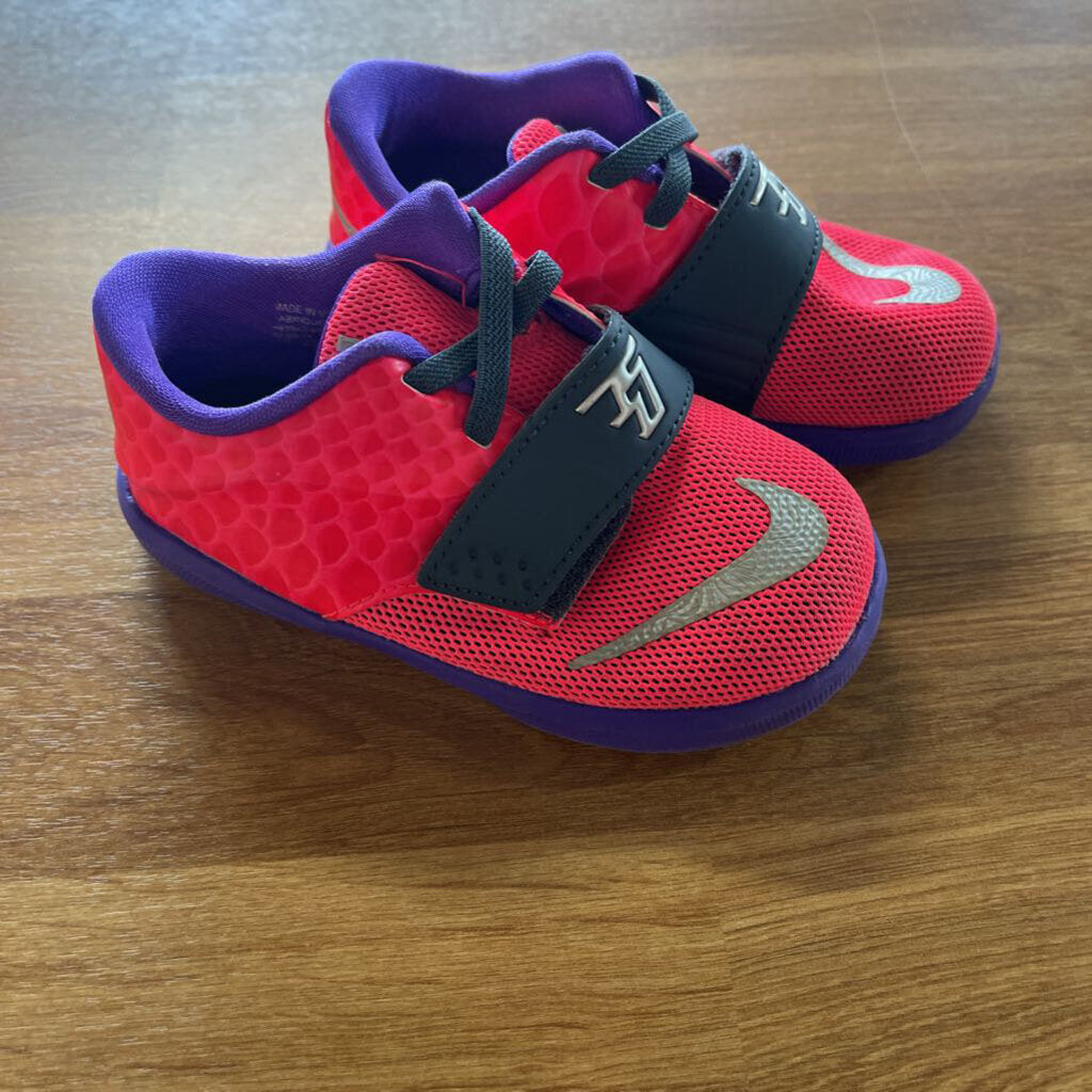 Nike KD Pink Sneakers - 7