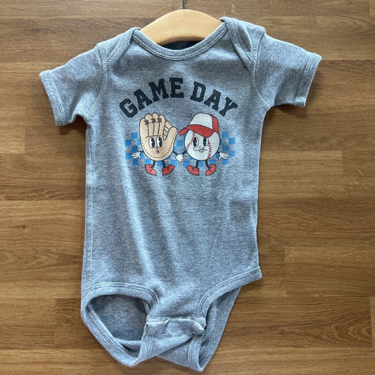 Game Day SS Onesie - 18m