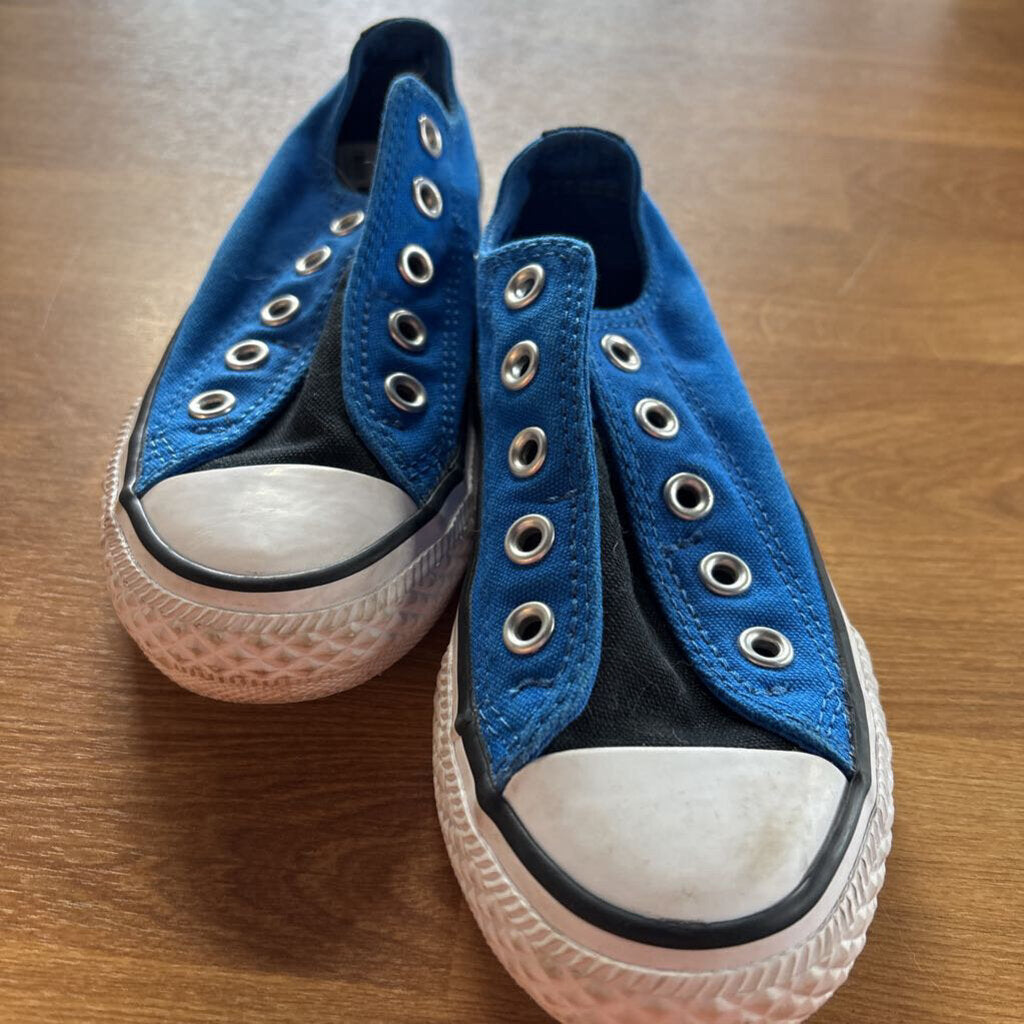 Converse Blue Sneaker - 11