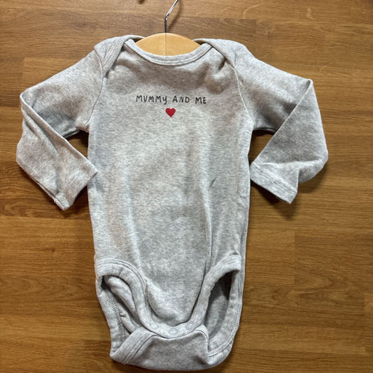 H&M Mummy LS Onesie - 3m