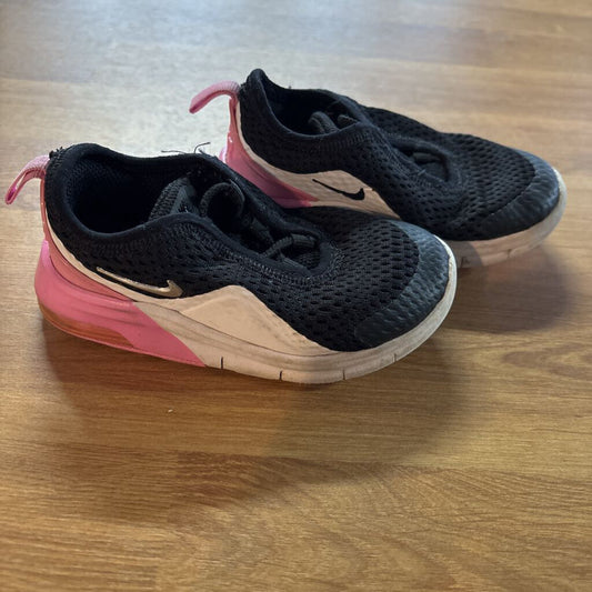 Nike Black/Pink Shoes - 7