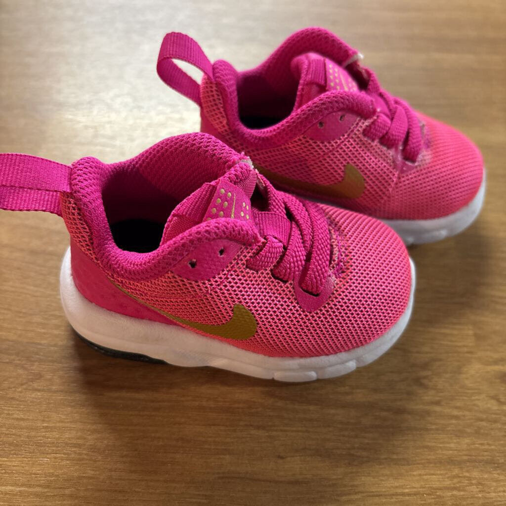 Nike Pink Sneakers - 2