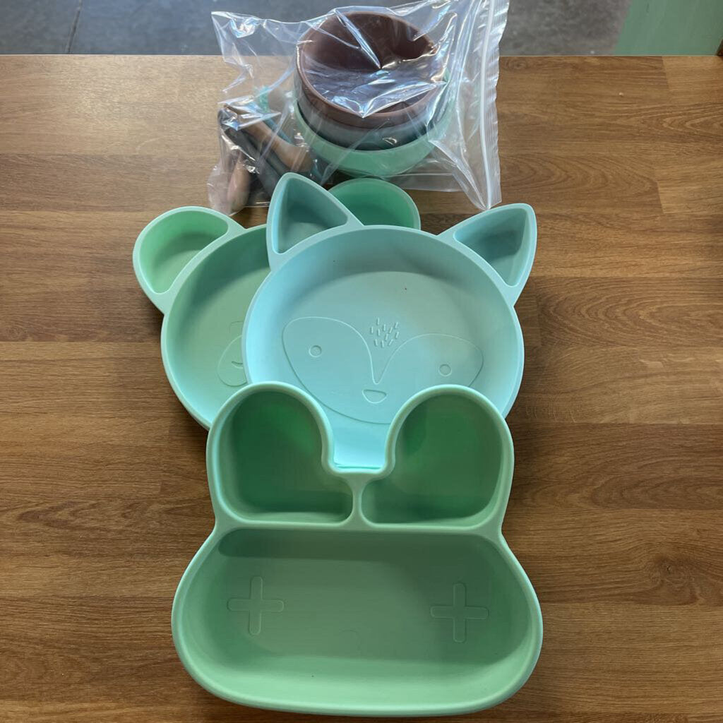 Silicone Dish Wear Set *Bin Not Included*