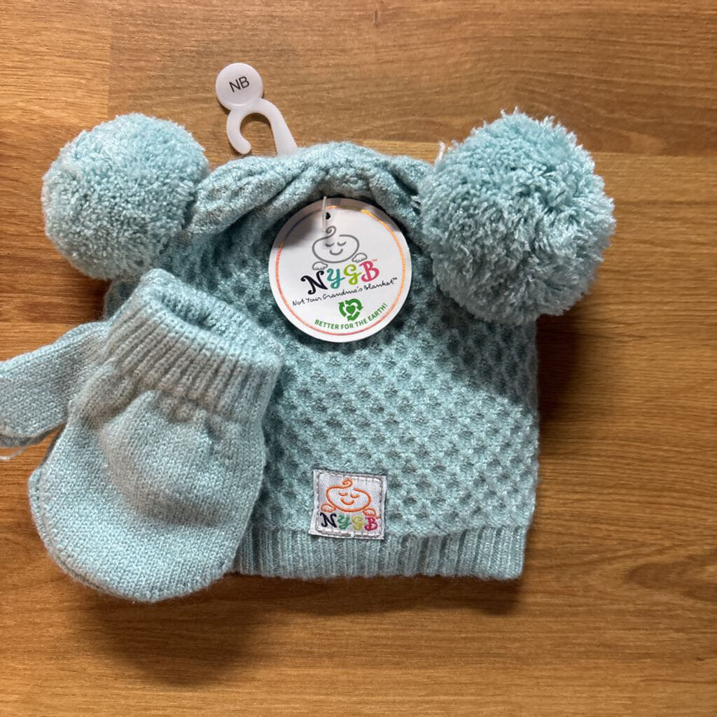 NEW NYGB Infant Bobble Hat & Mittens