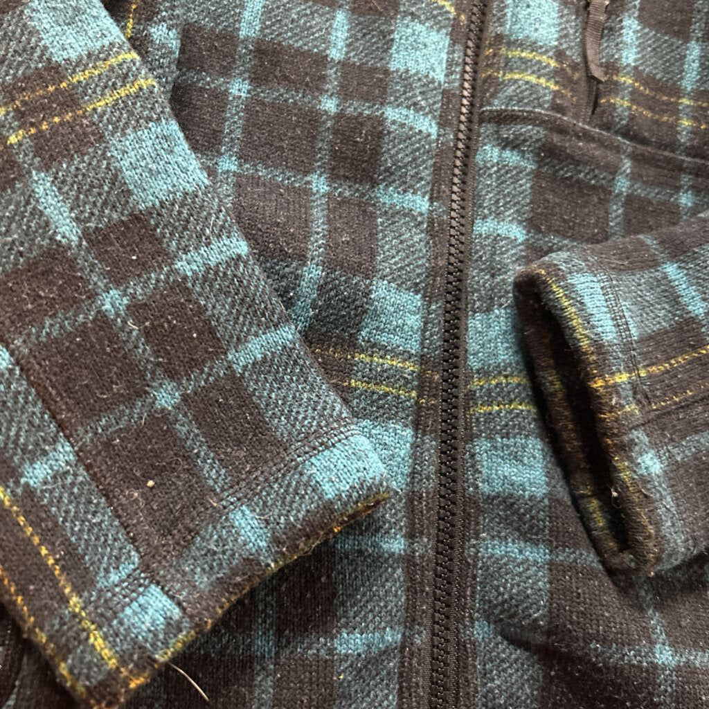 The North Face Plaid Fleece Jacket (wear) - 7/8