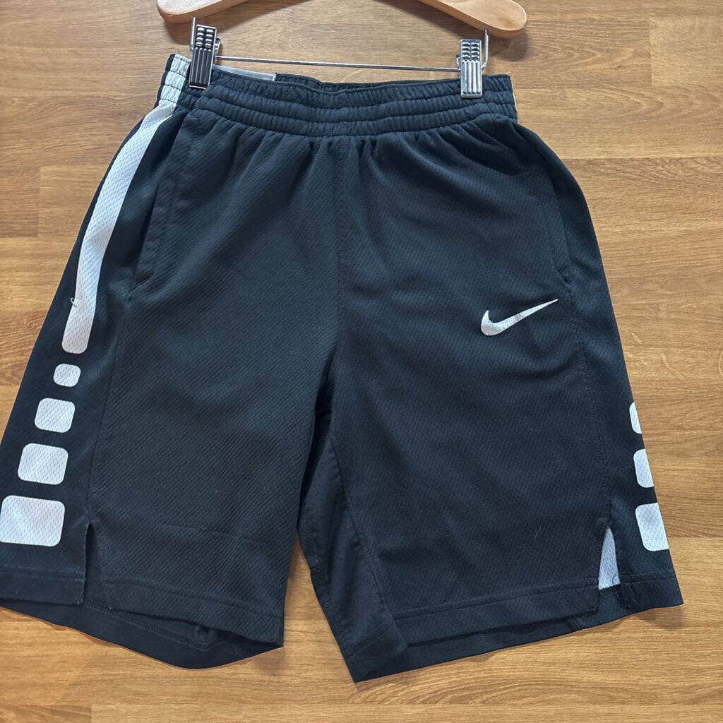 Nike Basketball Shorts (snags) - 14/16