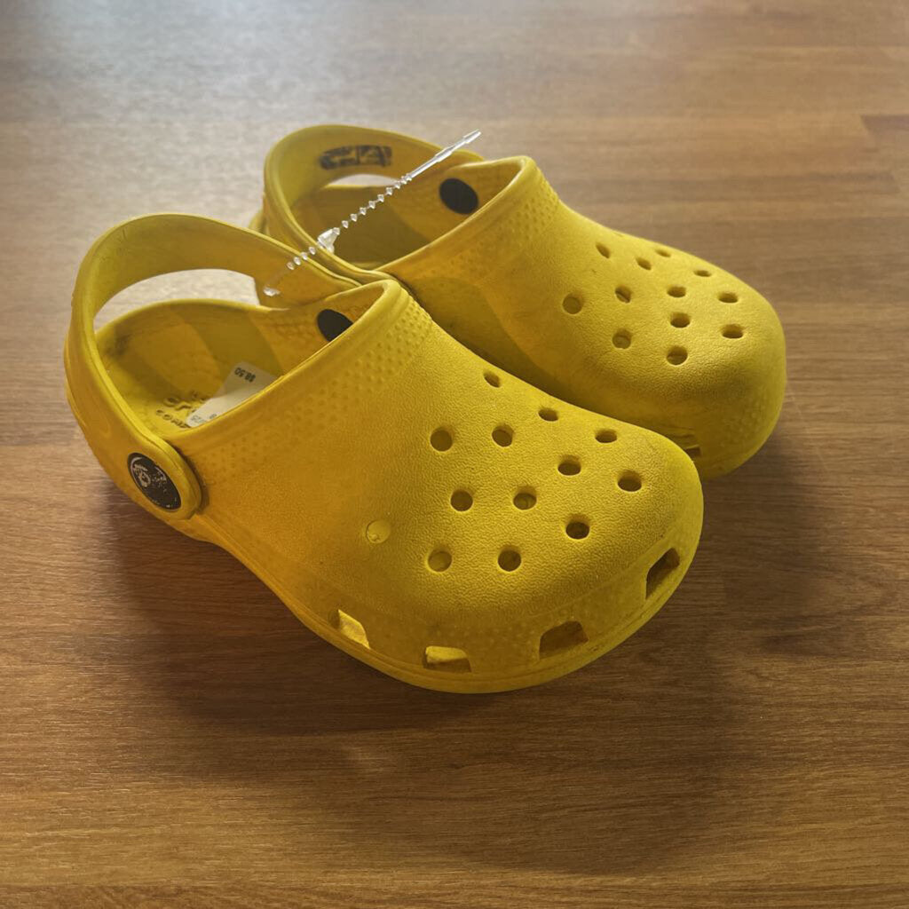 Croc Yellow Shoes 8