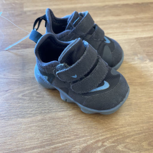 Nike Grey Sandals - 3