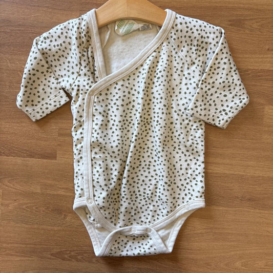 Parade Organic Cotton LS Wrap Onesie - 6/12m