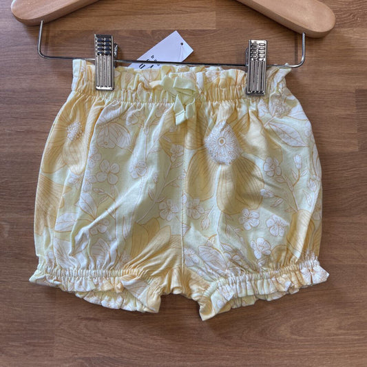 NWT Baby Gap Floral Bloomer Shorts - 6/12m