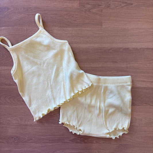 Old Navy Ribbed Tank / Shorts Set - 6/12m