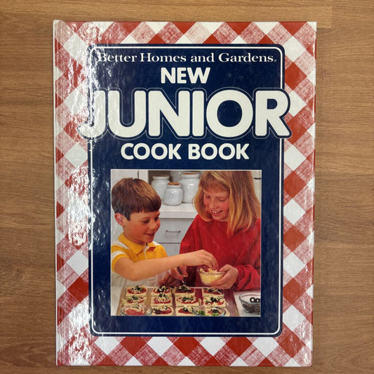Better Homes and Gardens Junior Cook Book